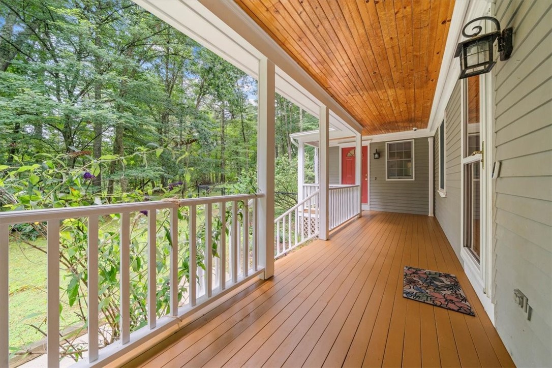 825 Matteson Road Coventry, RI 02816 - Photo 42 of 47 Separate entrance for the first floor suite.