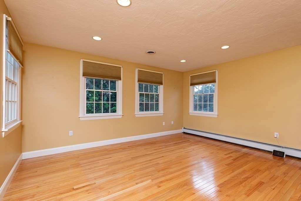 53 Great Meadow Road Newton, MA 02459 - Photo 24 of 33