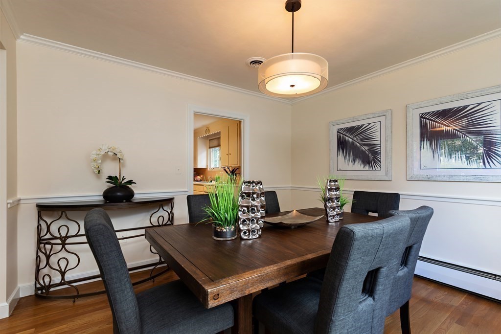 53 Great Meadow Road Newton, MA 02459 - Photo 10 of 33