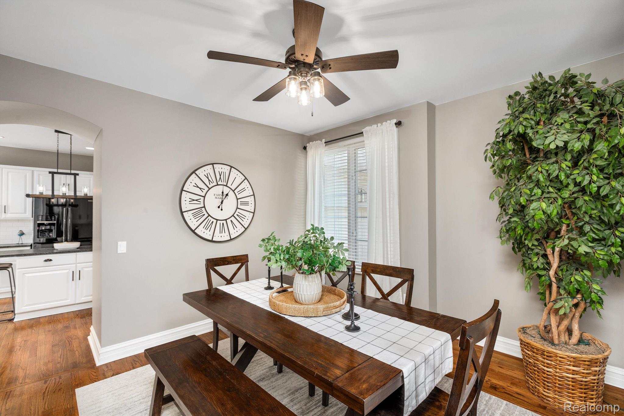 1294 Putnam Circle Rochester, MI 48307 - Photo 6 of 37 Gallery Image 6