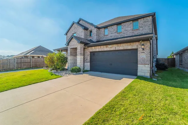 $487,500 | 3317 Evening View, Aubrey, TX 76227