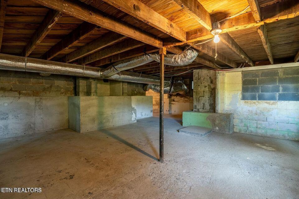 516 Delaware Avenue Oak Ridge, TN 37830 - Photo 39 of 43 a view of a room with wooden walls