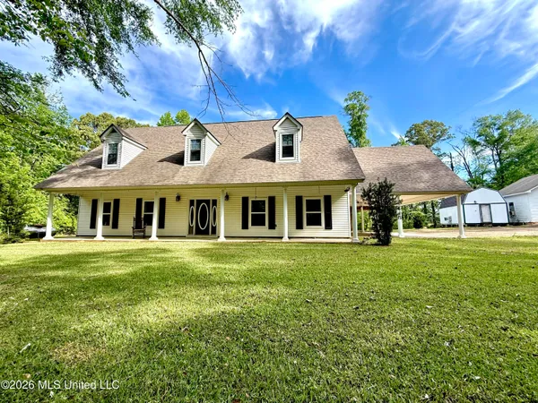 $499,000 | 11155 New Zion Road, Crystal Springs, MS 39059