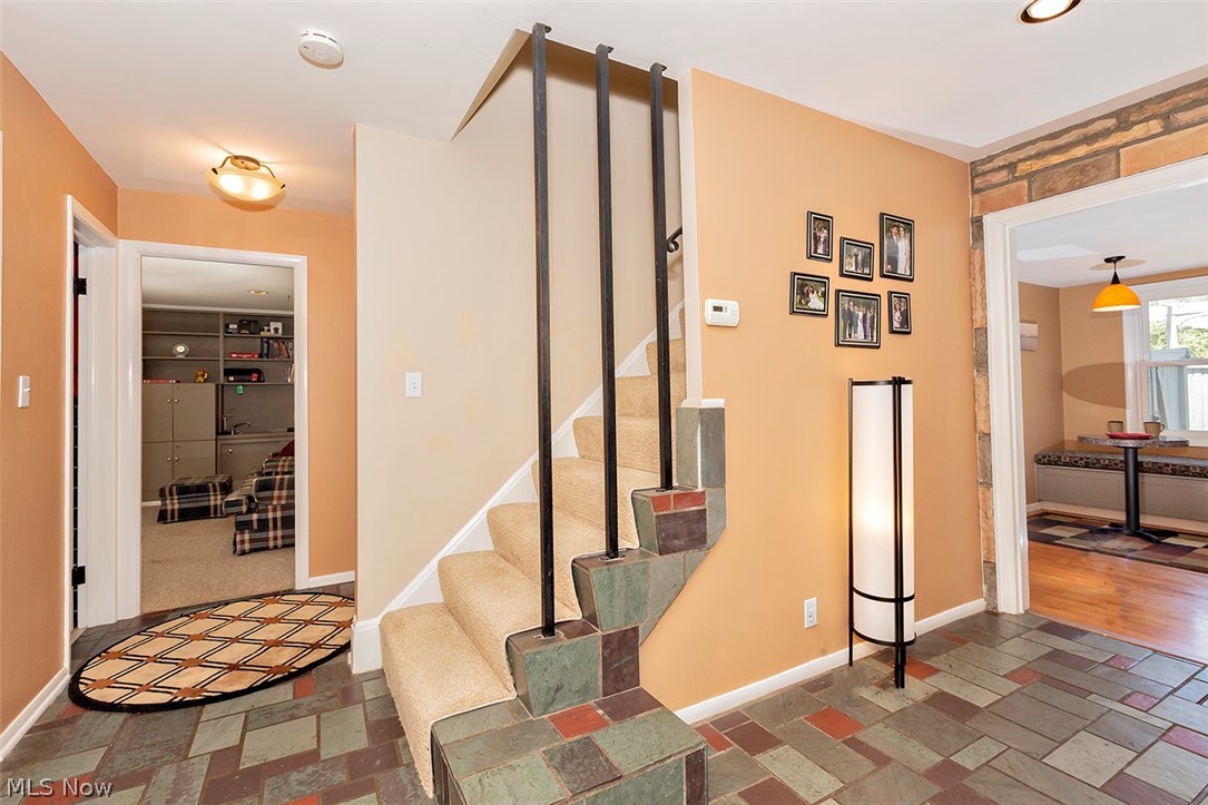 22025 Rye Road Beachwood, OH 44122 - Photo 13 of 34