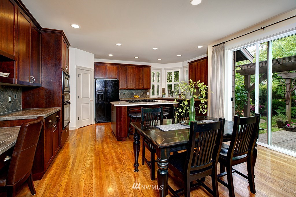 15930 35th Drive Southeast Bothell, WA 98012 - Photo 9 of 25