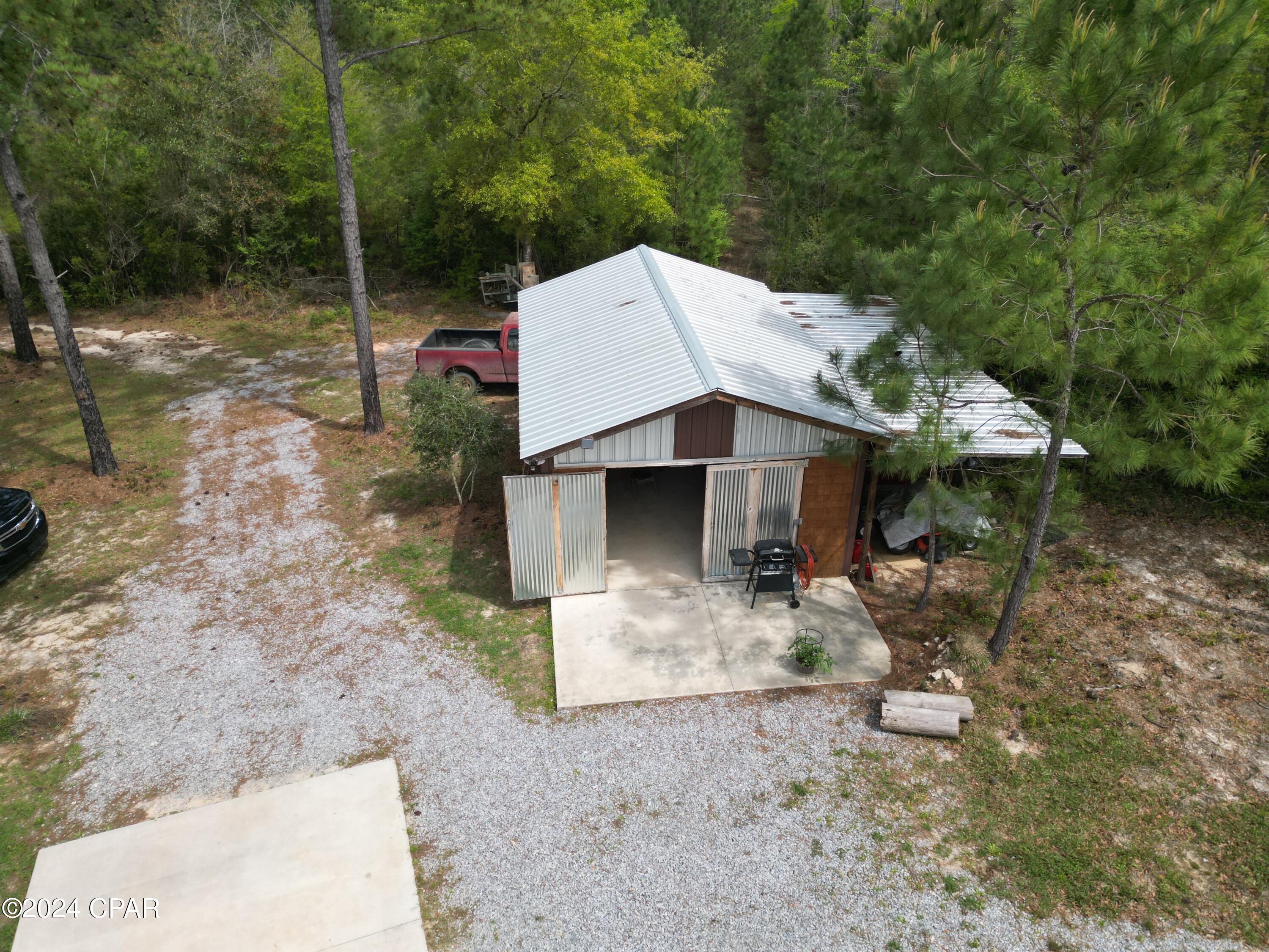 2437 Gilberts Mill Road Chipley, FL 32428 - Photo 13 of 22