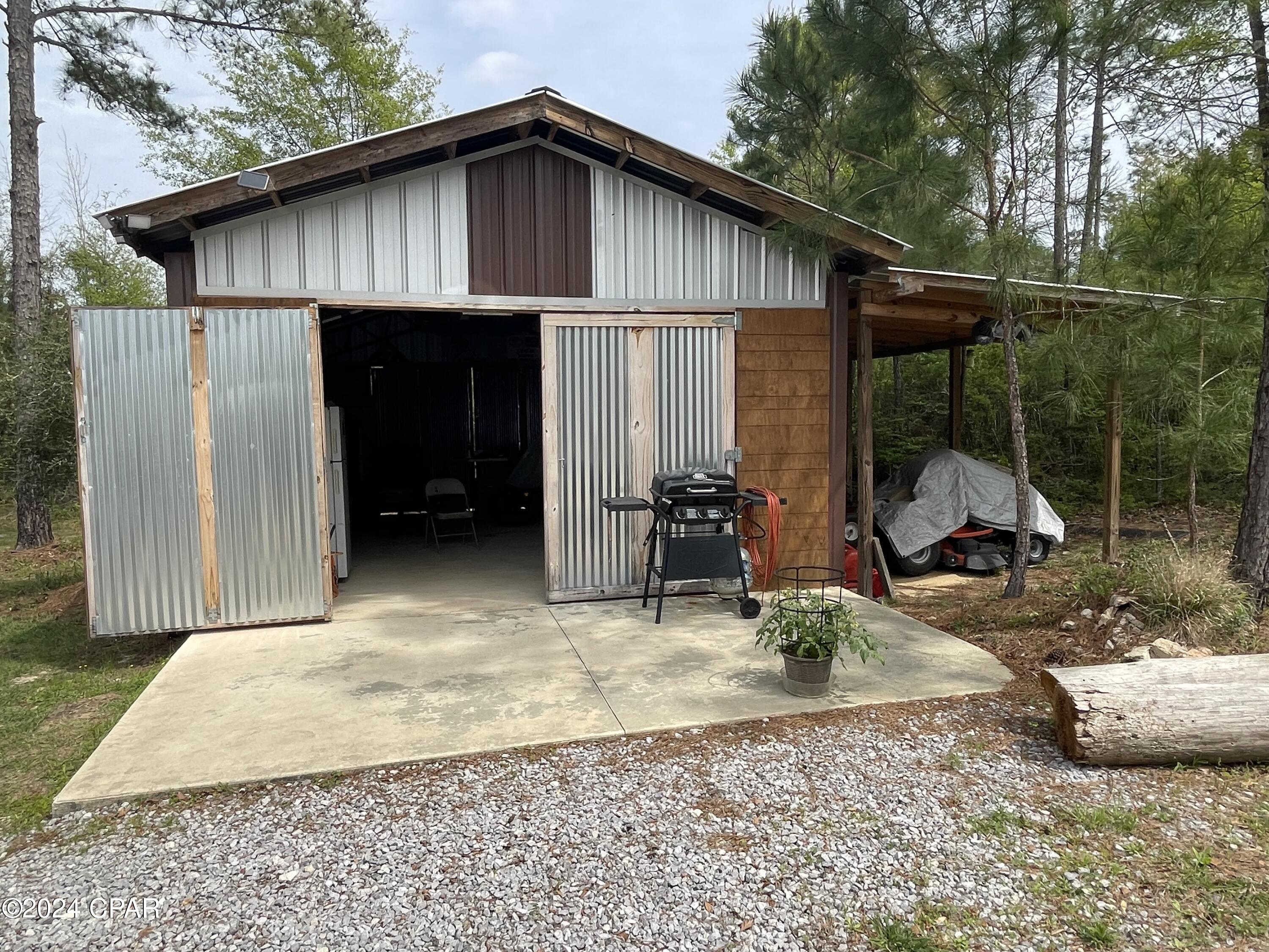 2437 Gilberts Mill Road Chipley, FL 32428 - Photo 10 of 22
