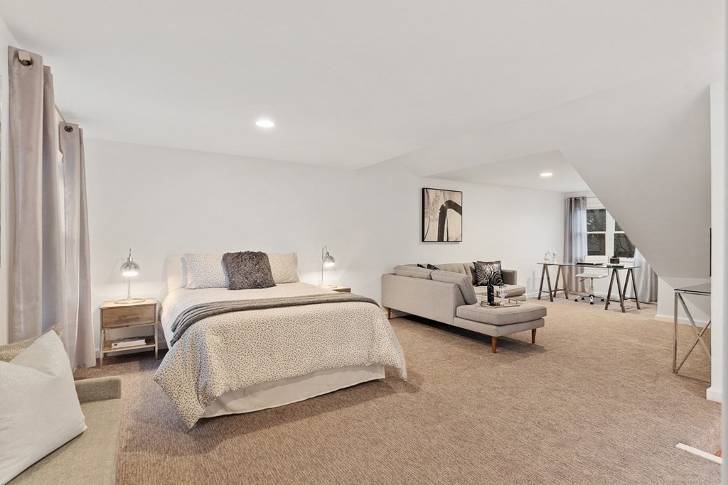 26 Farmland Road, Unit B Lowell, MA 01850 - Photo 26 of 39 Gallery Image 26