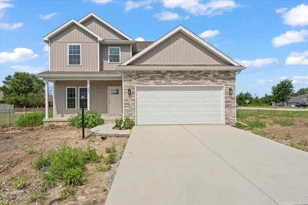 $389,900 | 1201 Ridge Creek Road, Savoy, IL 61874