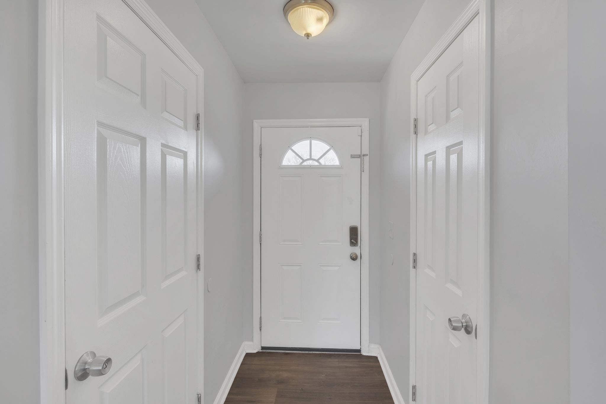 1016 Cheyenne Boulevard Madison, TN 37115 - Photo 5 of 25 a view of an entryway