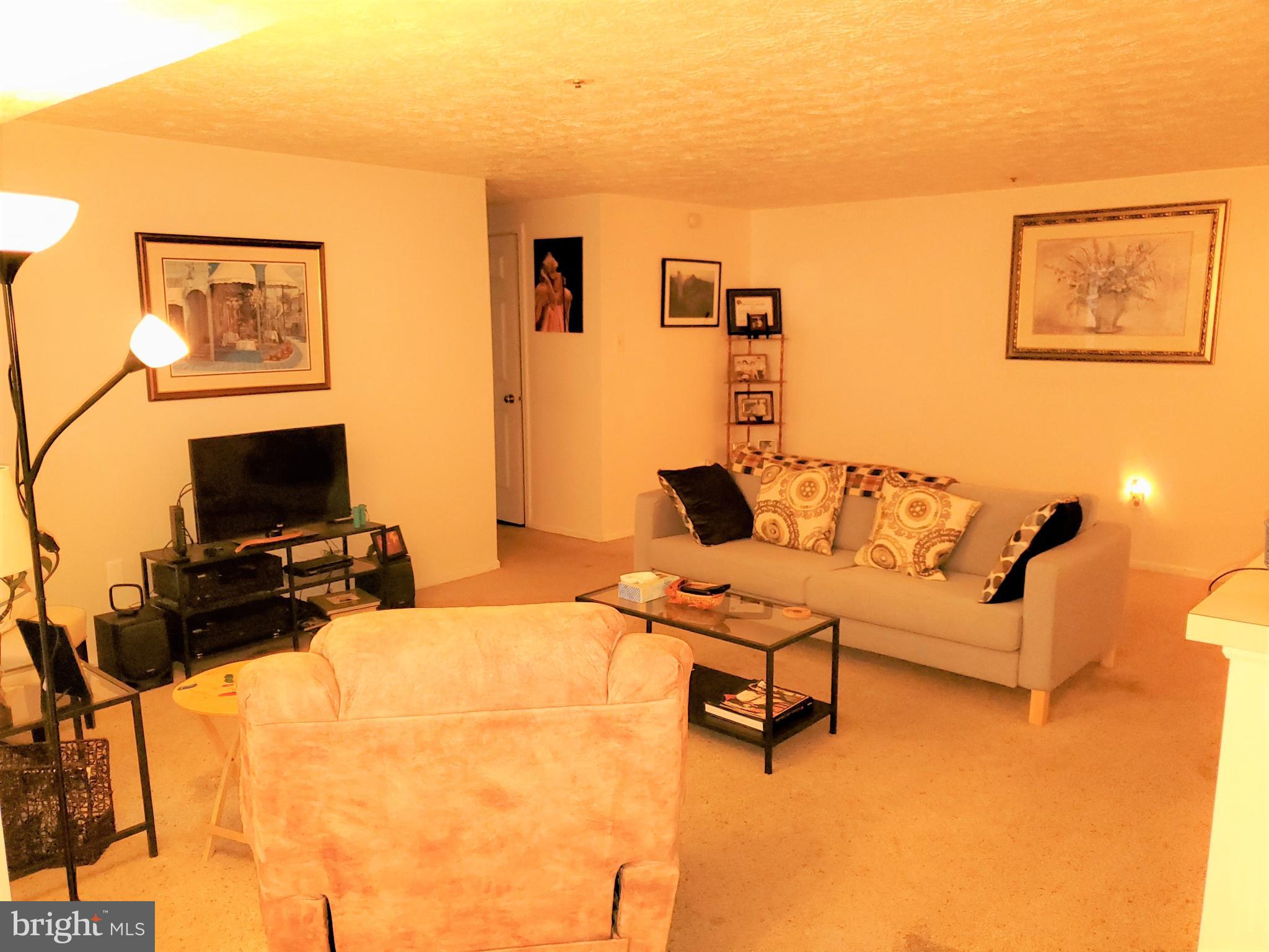 677 Deering Road, Unit 4C Pasadena, MD 21122 - Photo 4 of 16