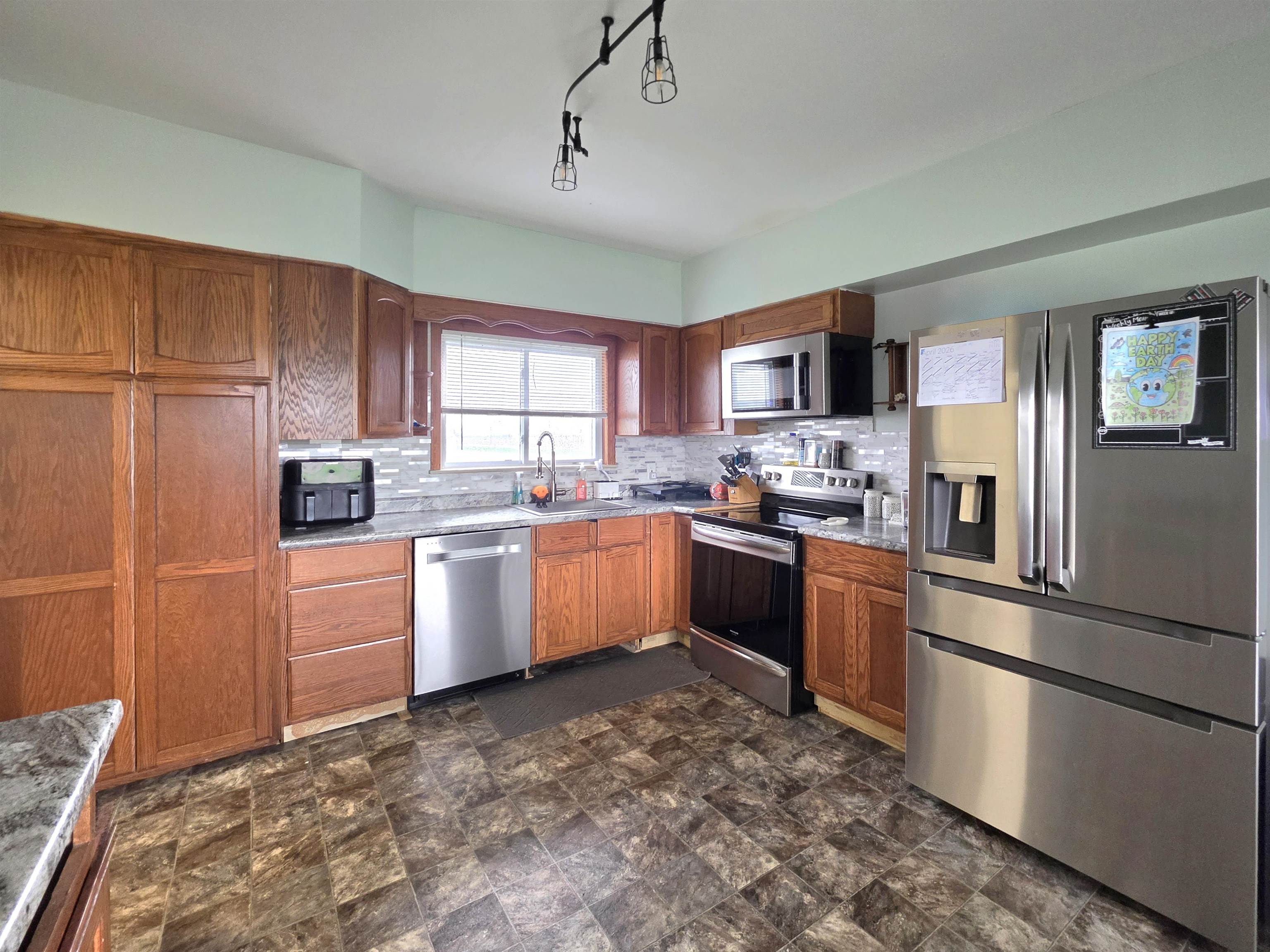 6565 North Portsmouth Road Saginaw, MI 48601 - Photo 20 of 50