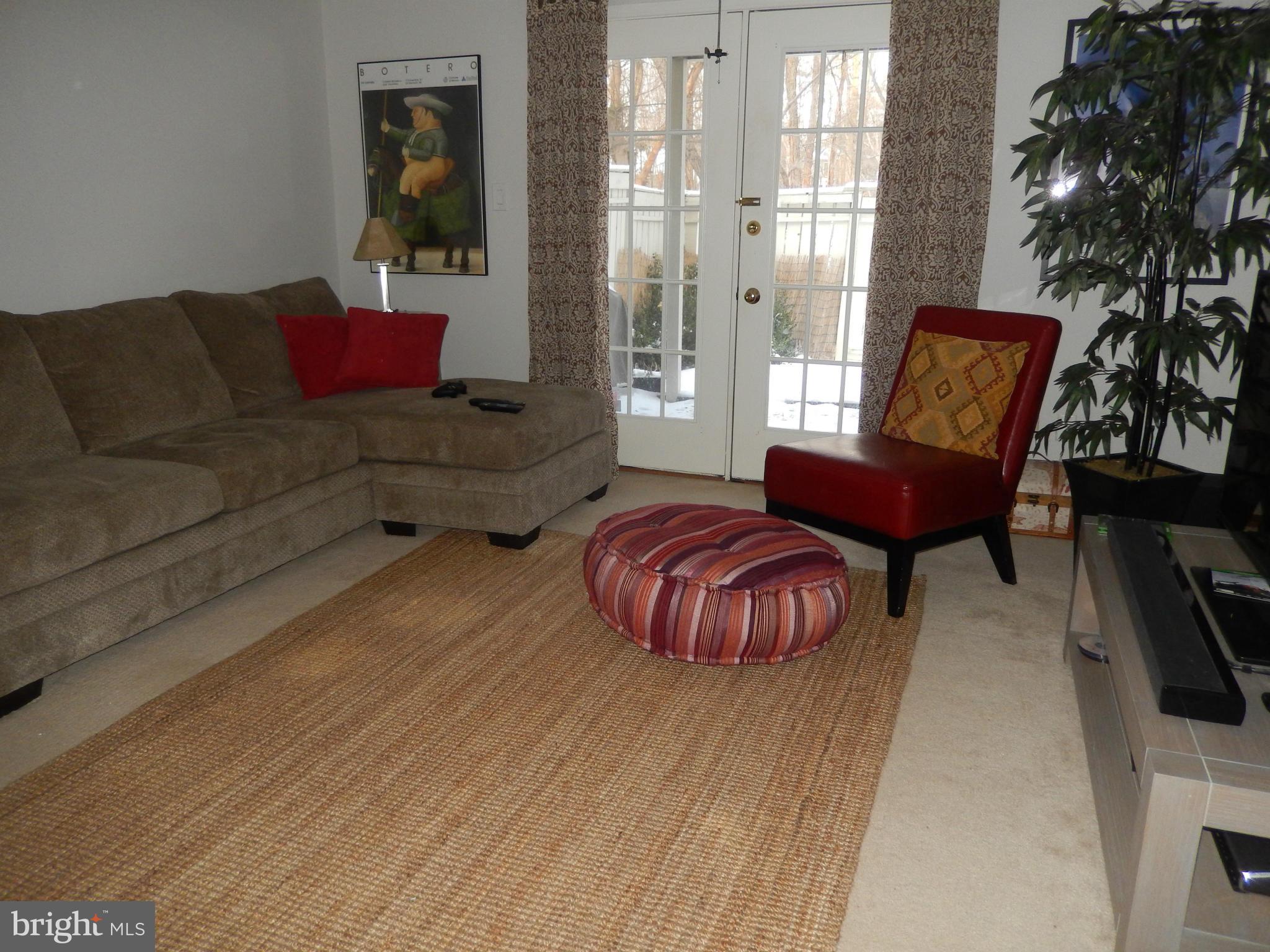 1655 Fieldthorn Drive Reston, VA 20194 - Photo 10 of 13 Family Room