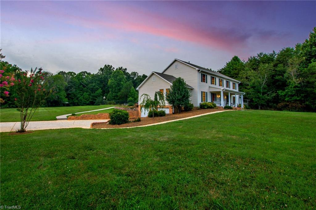 686 Bailey Road Winston-Salem, NC 27107 - Photo 2 of 30 Gallery Image 2