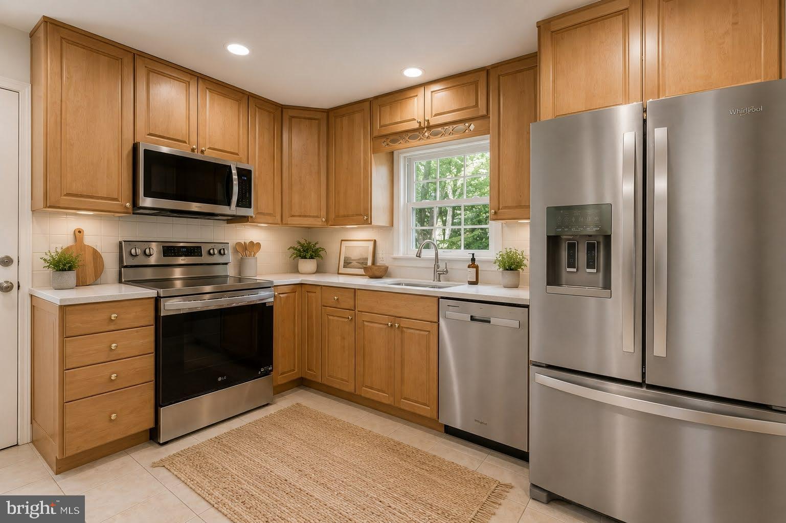 5683 Ravenel Lane Springfield, VA 22151 - Photo 6 of 45 Gallery Image 6