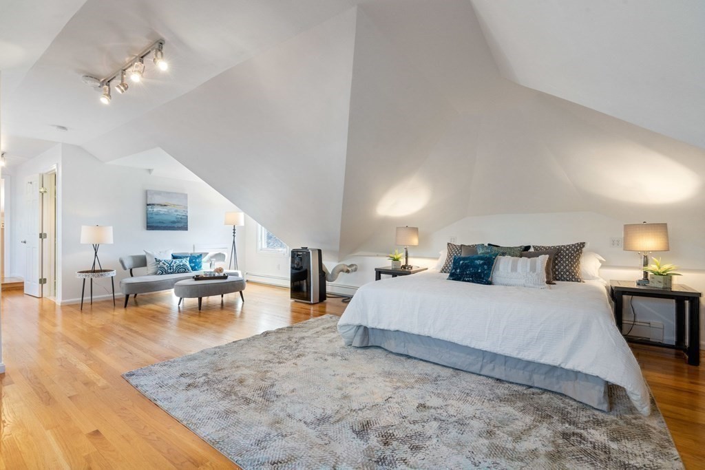 17 Regent Circle, Unit 5 Brookline, MA 02445 - Photo 16 of 31