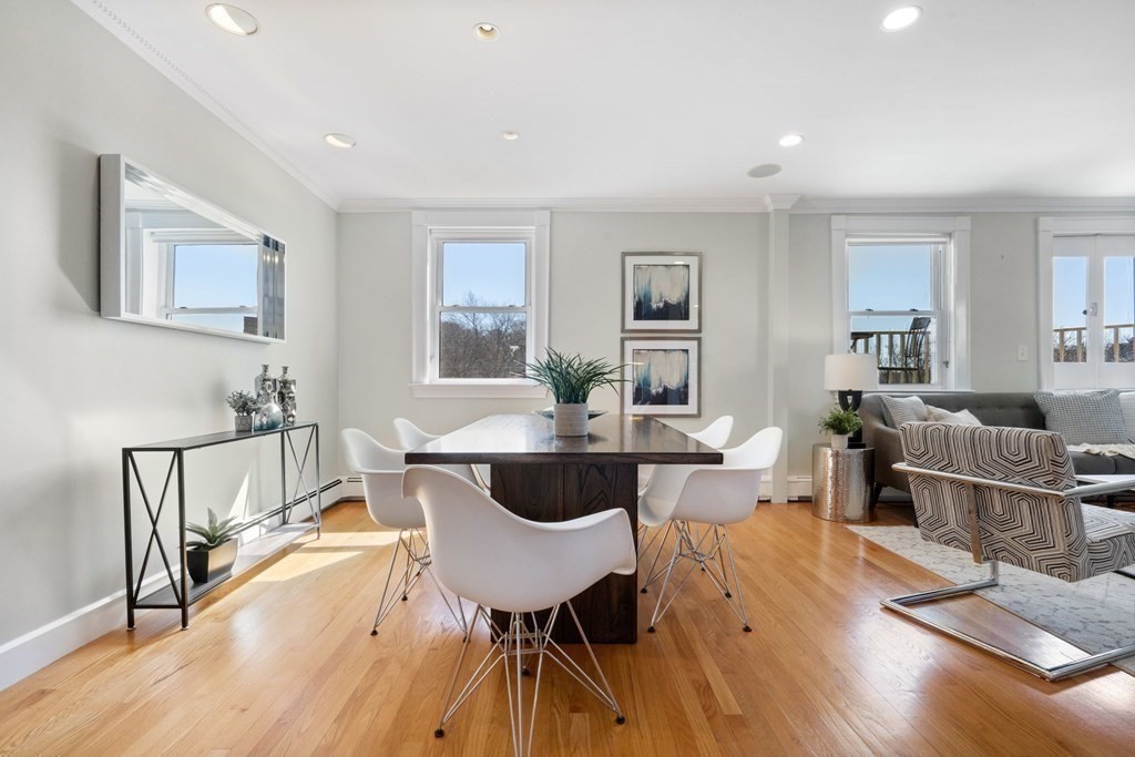 17 Regent Circle, Unit 5 Brookline, MA 02445 - Photo 2 of 31