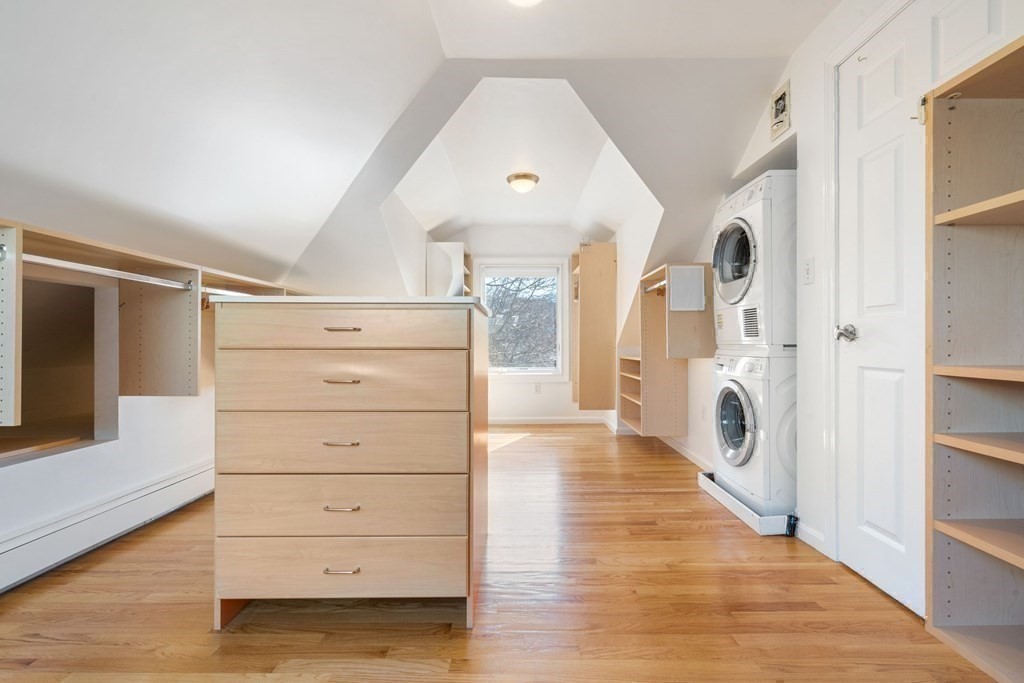 17 Regent Circle, Unit 5 Brookline, MA 02445 - Photo 21 of 31