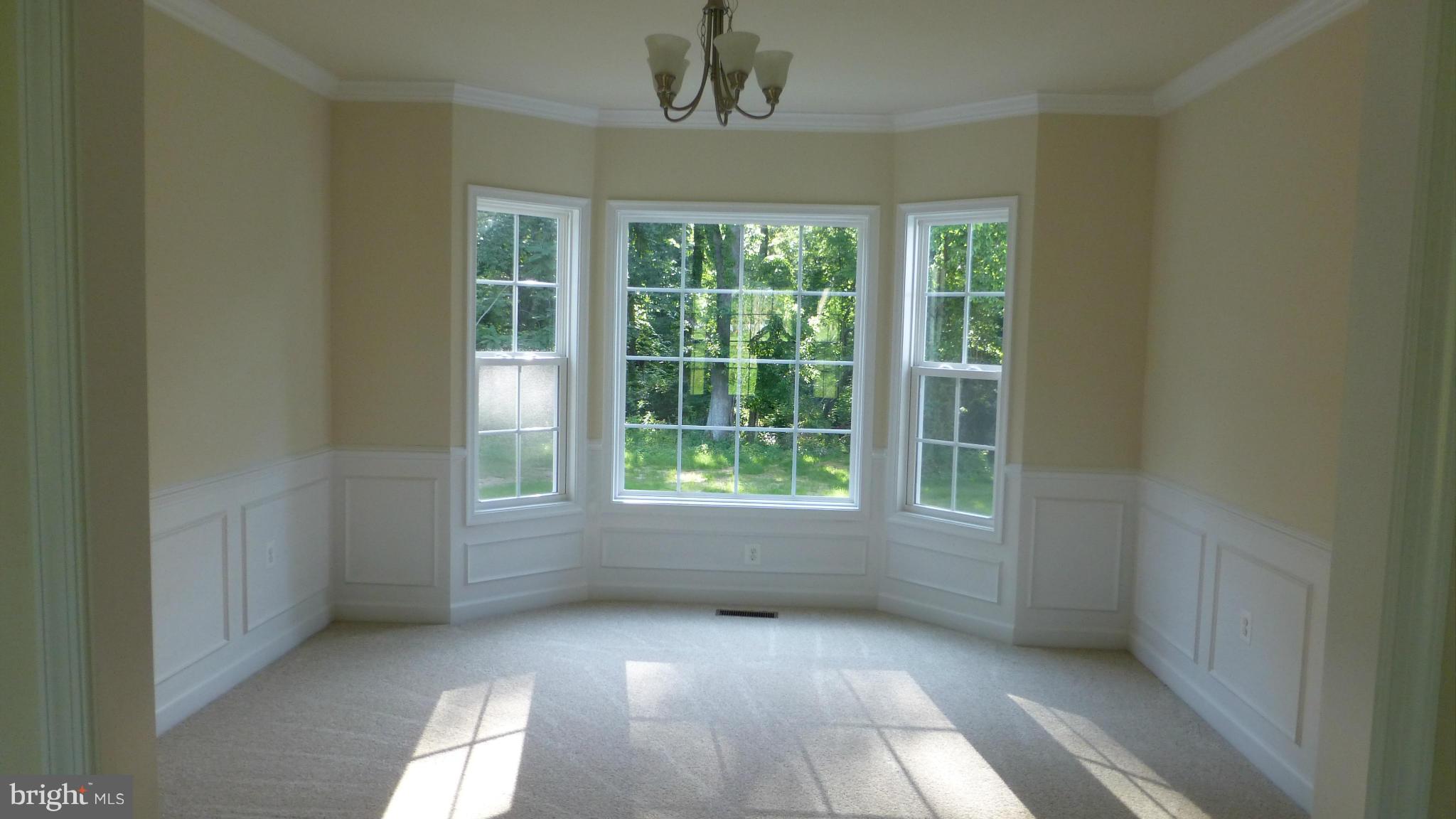 20062 Colchester Road Purcellville, VA 20132 - Photo 11 of 19 Dining Room