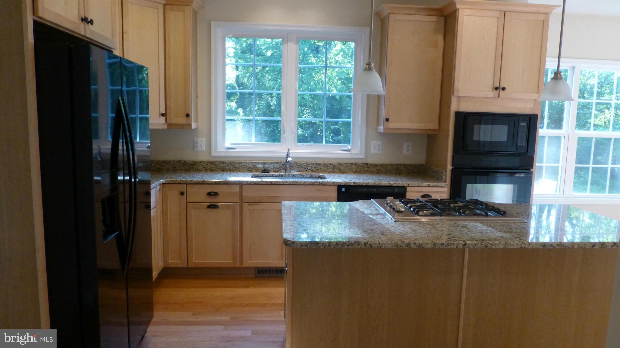 20062 Colchester Road Purcellville, VA 20132 - Photo 8 of 19 Kitchen