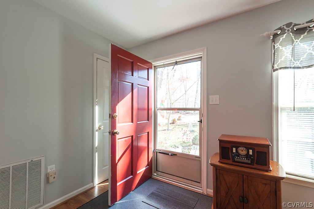 465 Pinecrest Road Keysville, VA 23947 - Photo 4 of 50