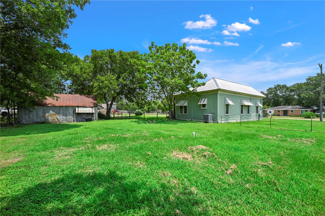 326 5th Street Somerville, TX 77879 - Photo 25 of 25