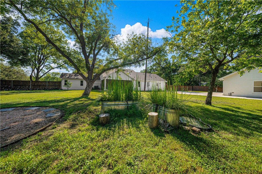 3405 MacArthur Drive Waco, TX 76708 - Photo 15 of 83