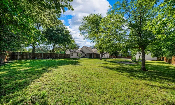 $650,000 | 3405 MacArthur Drive, Waco, TX 76708