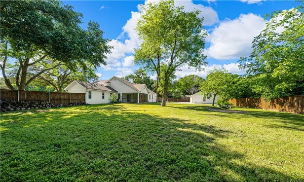 $650,000 | 3405 MacArthur Drive, Waco, TX 76708
