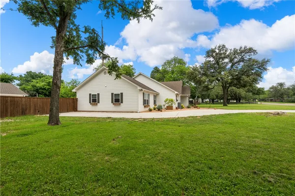 $650,000 | 3405 MacArthur Drive, Waco, TX 76708