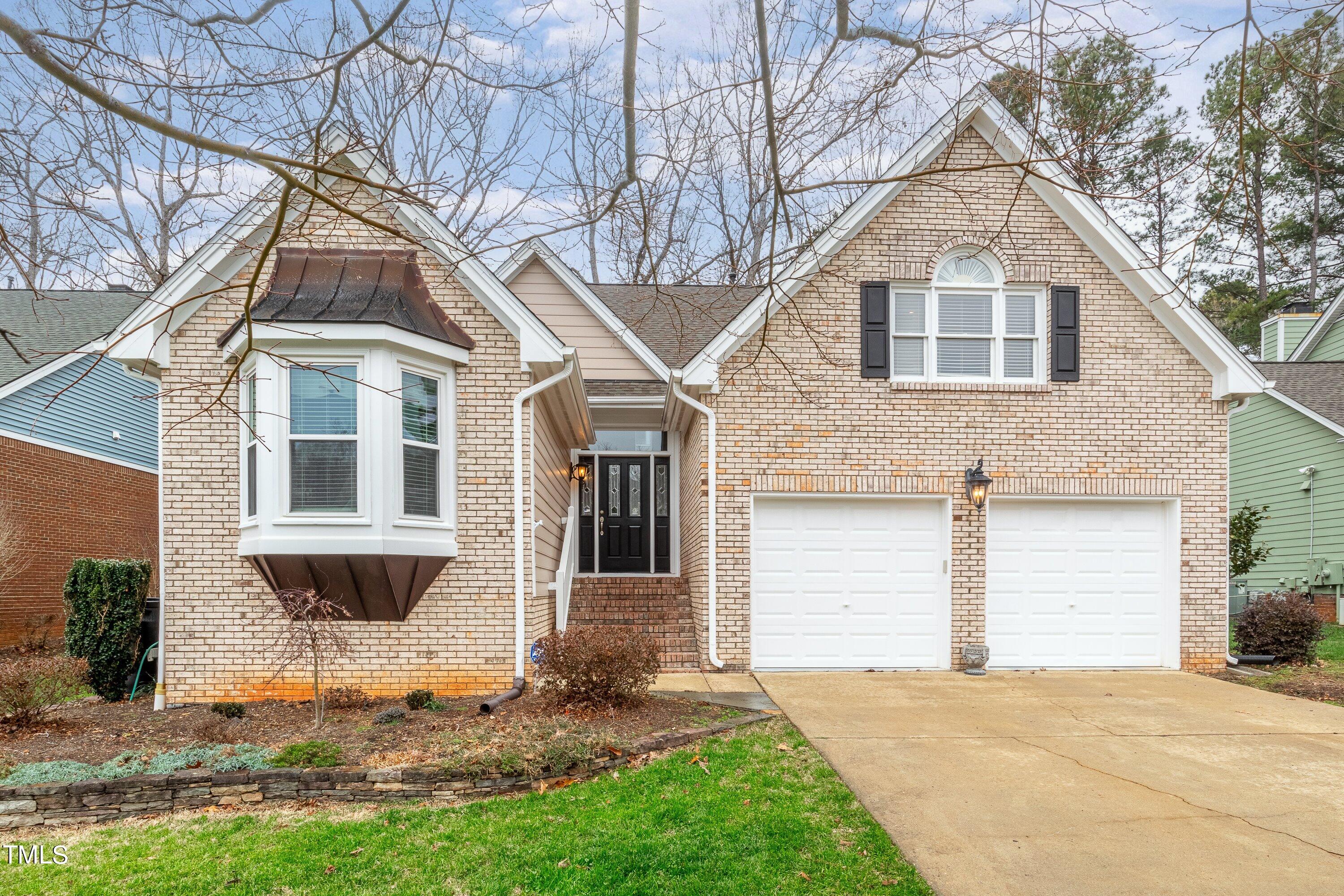 10132 Goodview Court Raleigh, NC 27613 - Photo 2 of 50 01-10132-Goodview-11