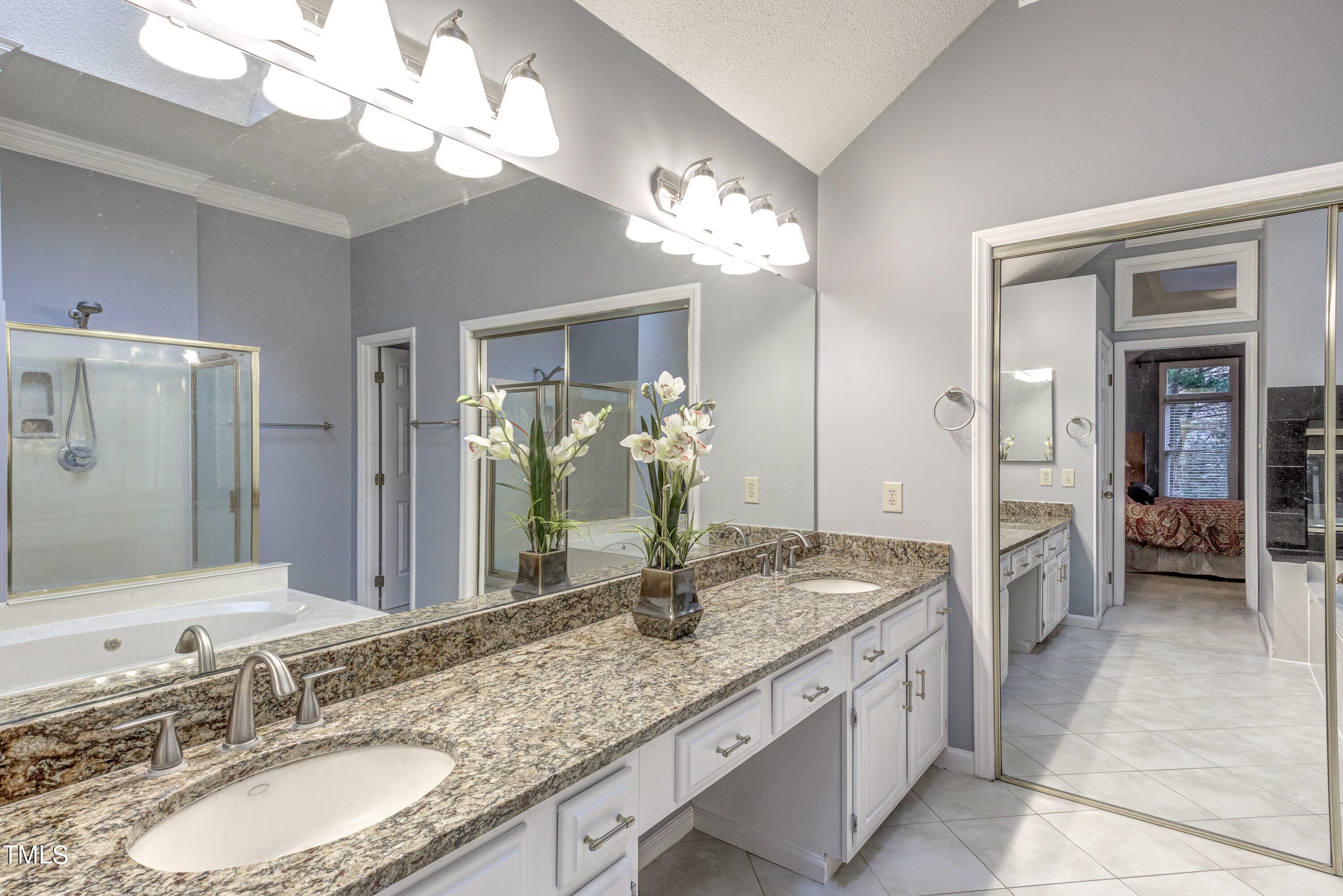 10132 Goodview Court Raleigh, NC 27613 - Photo 27 of 50 30-10132-Goodview-39