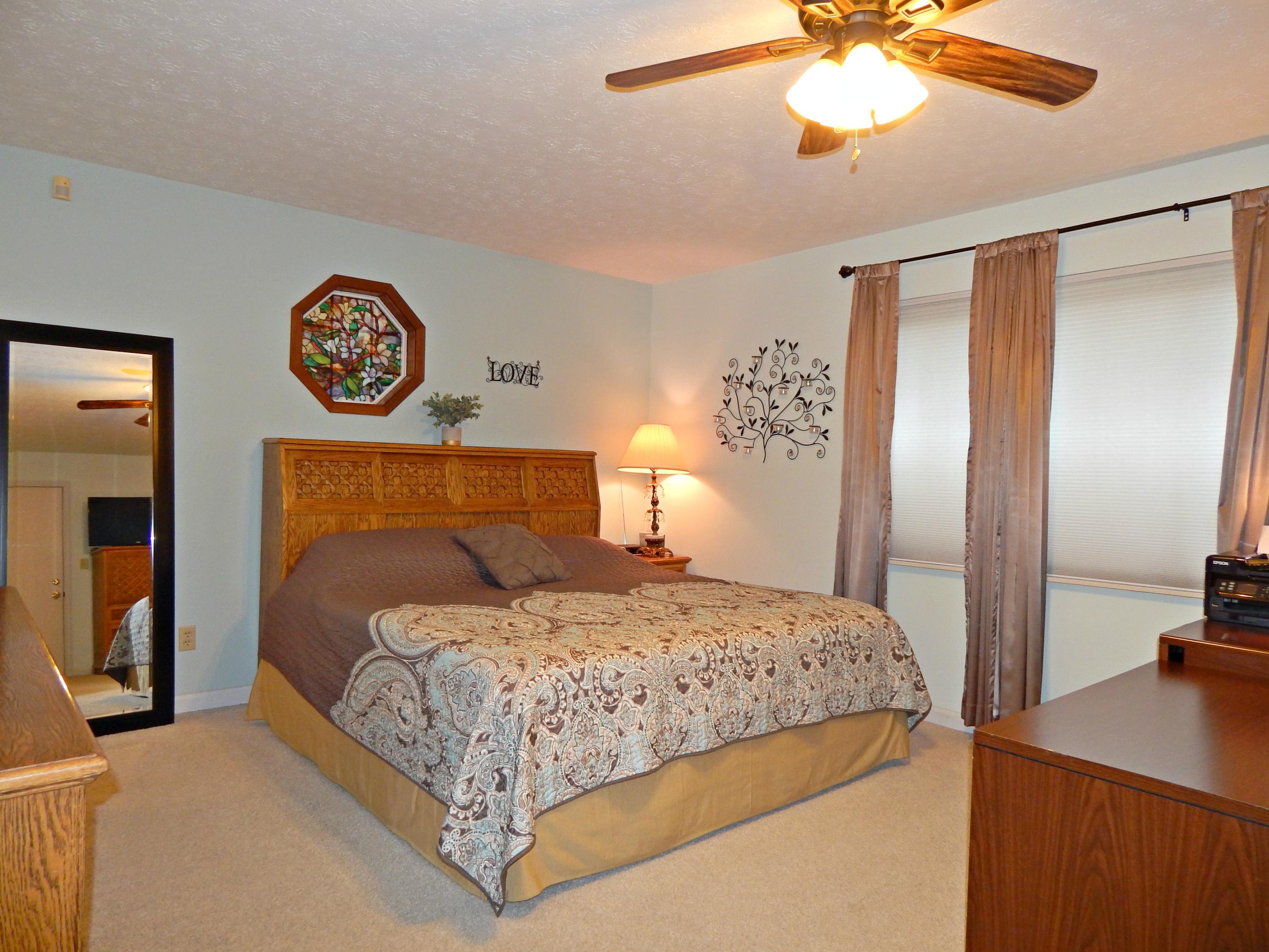 104 English Court Oak Ridge, TN 37830 - Photo 2 of 23 17
