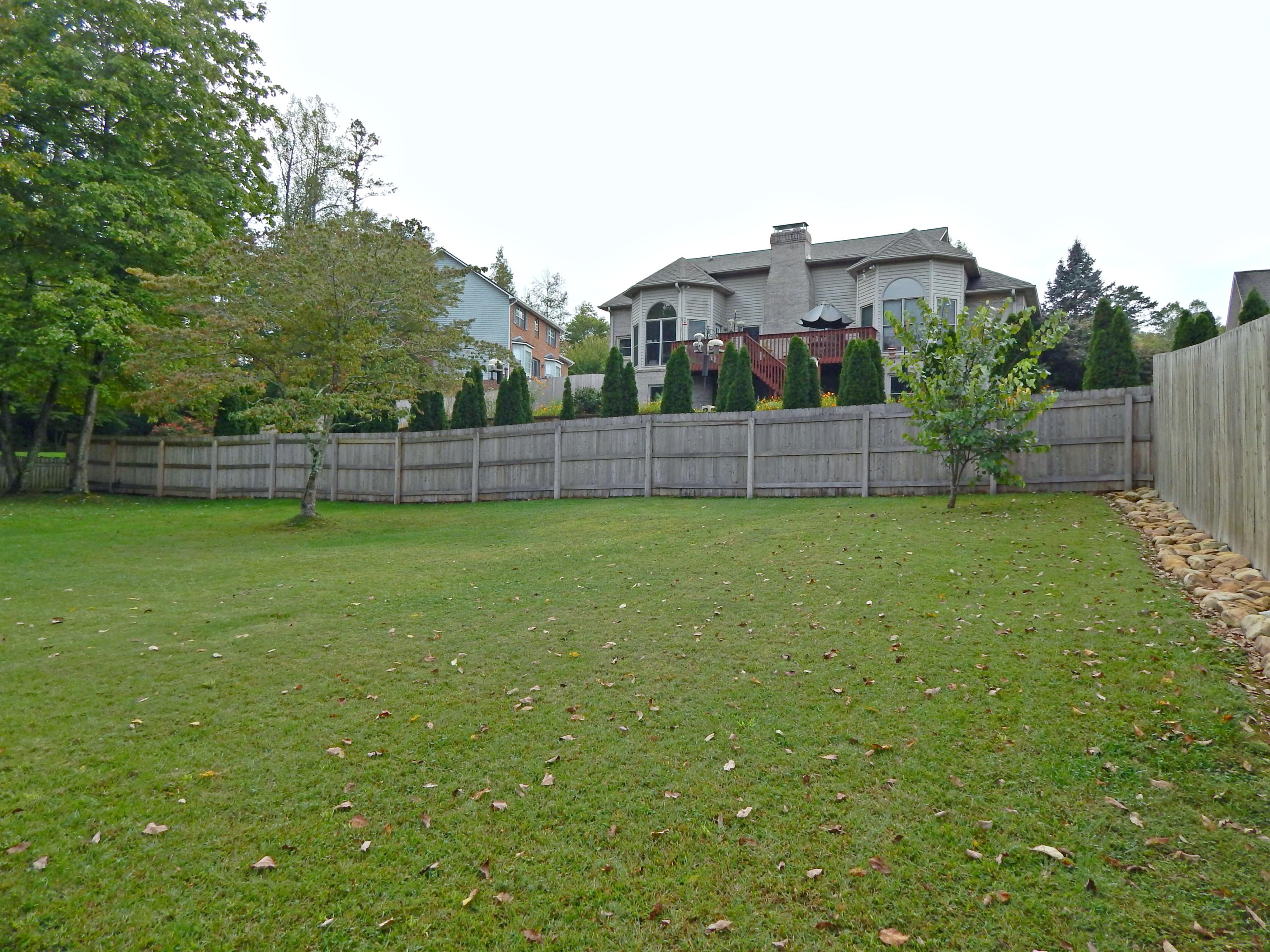 104 English Court Oak Ridge, TN 37830 - Photo 15 of 23 8