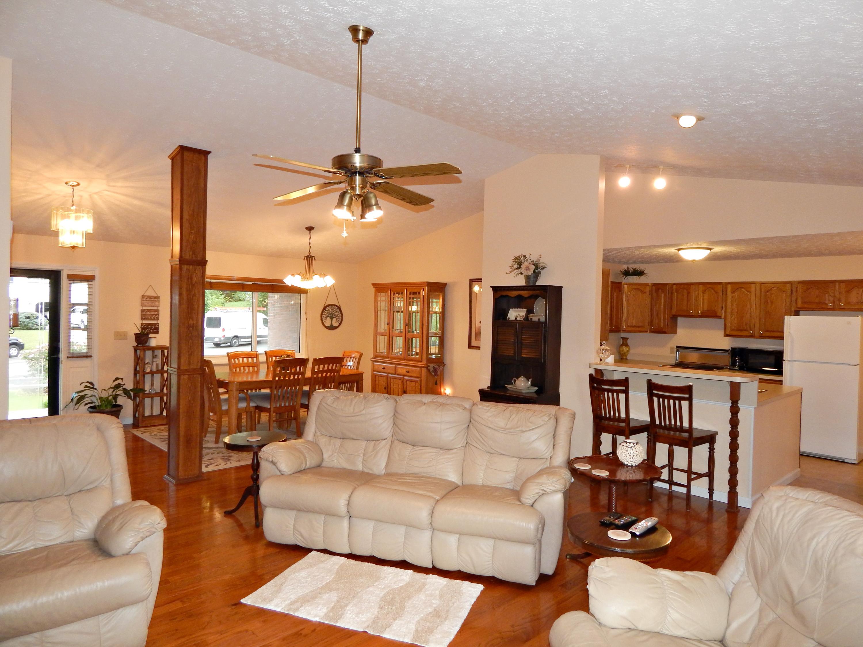 104 English Court Oak Ridge, TN 37830 - Photo 3 of 23 11