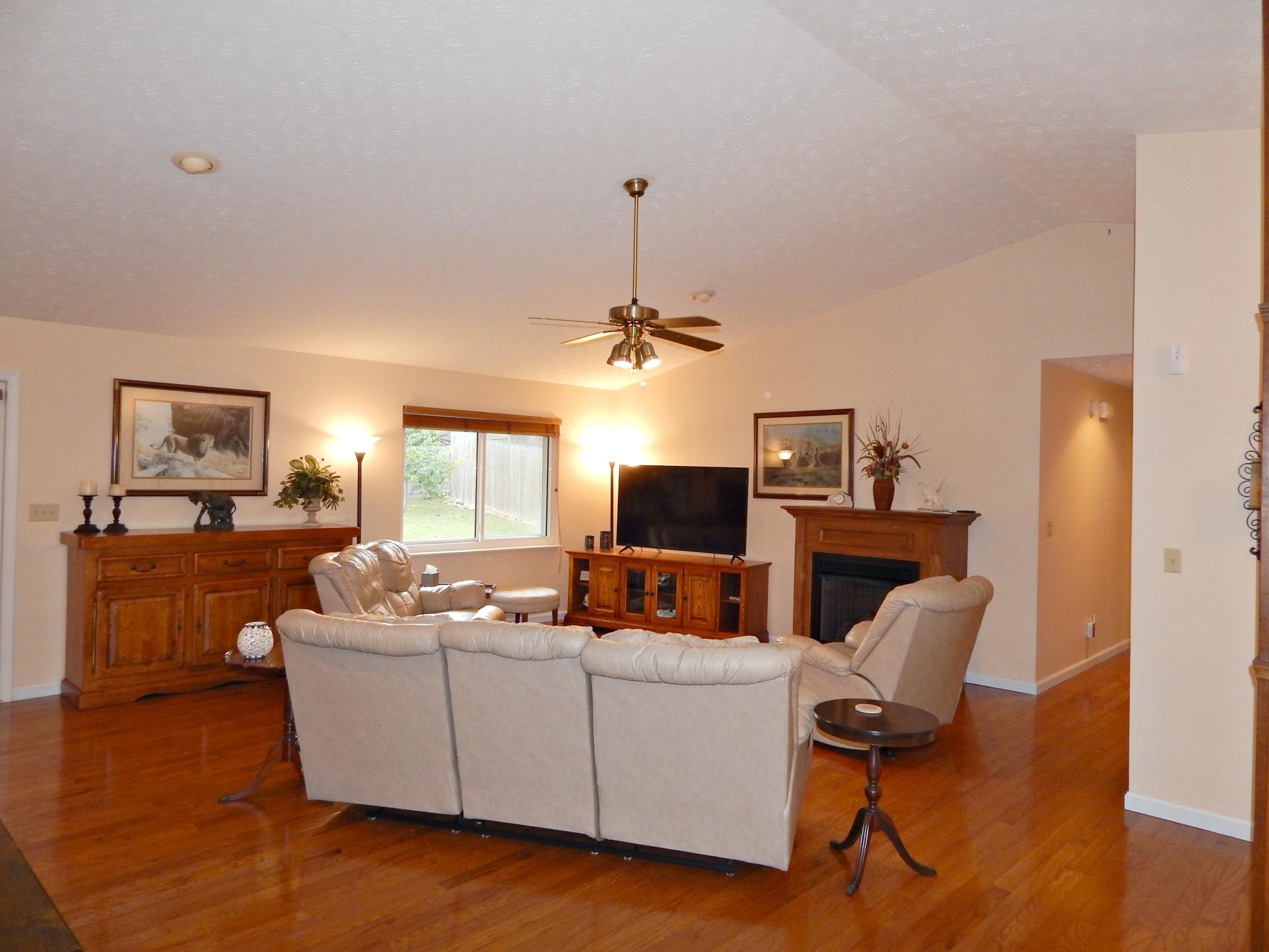 104 English Court Oak Ridge, TN 37830 - Photo 9 of 23 9