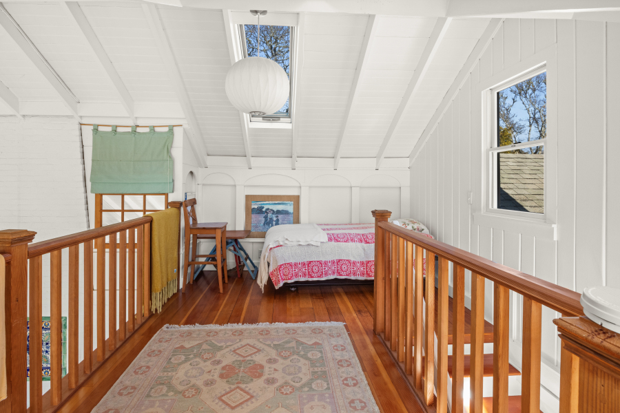205 S Road Chilmark, MA 02535 - Photo 20 of 48 Loft