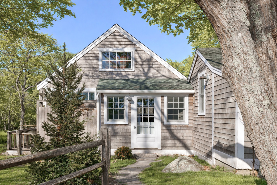 205 S Road Chilmark, MA 02535 - Photo 4 of 48 Guest House