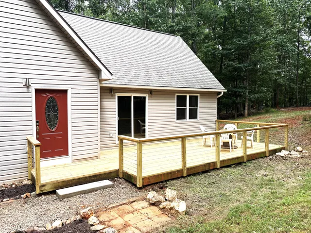 $392,000 | 1010 Poplar Rdg Drive, Pittsville, VA 24139