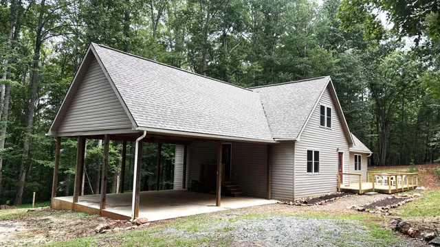 $392,000 | 1010 Poplar Rdg Drive, Pittsville, VA 24139