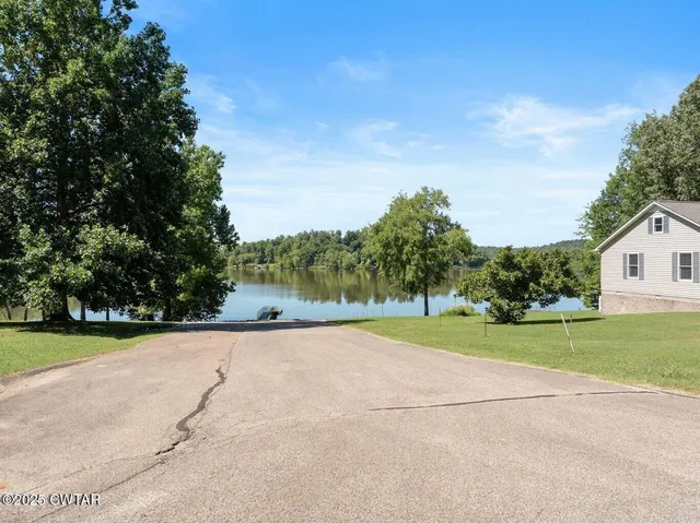 $36,900 | Lot 80 Featherfoot Pkwy Loop, Parsons, TN 38363