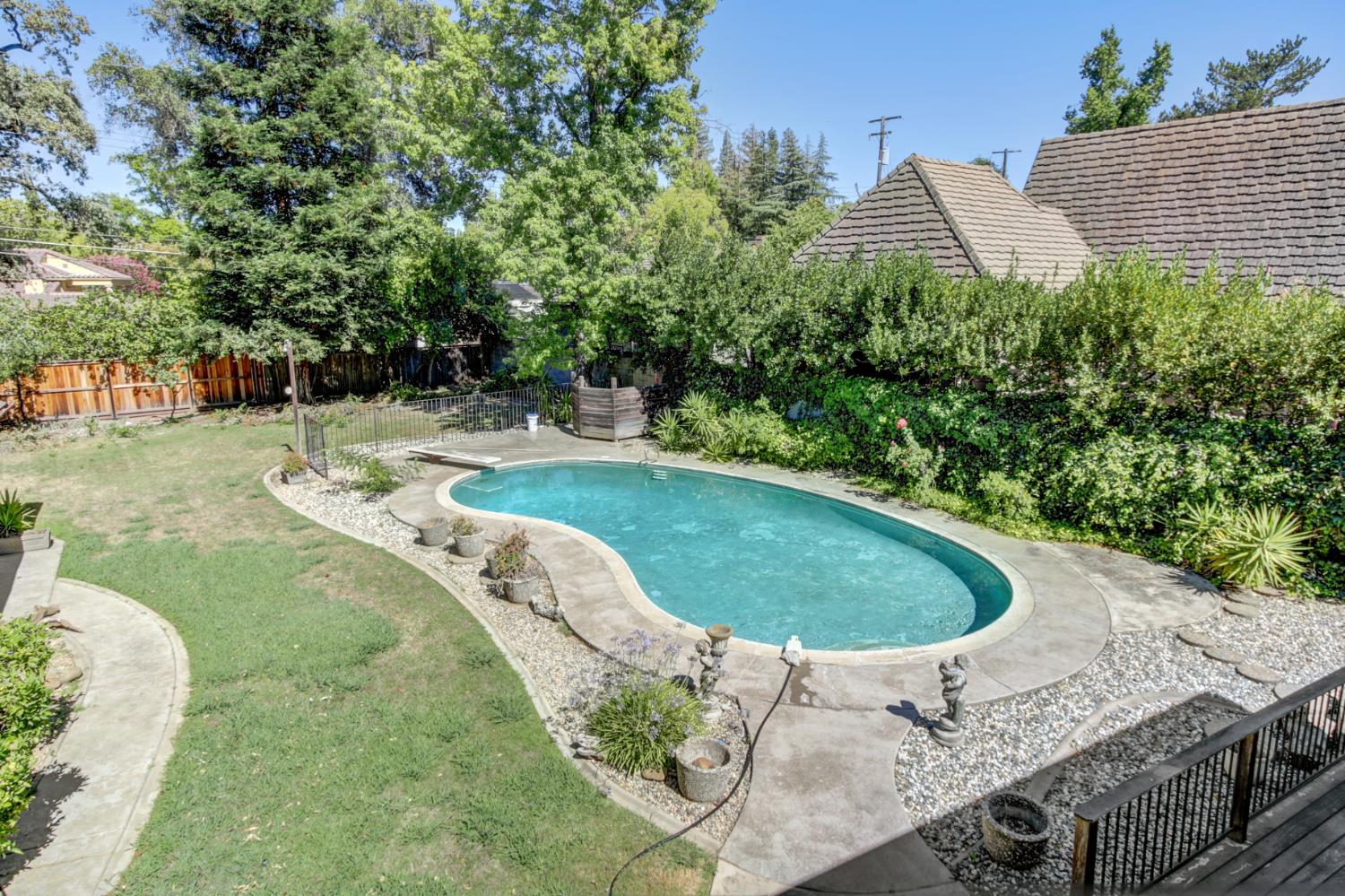 405 Crocker Road Sacramento, CA 95864 - Photo 3 of 54