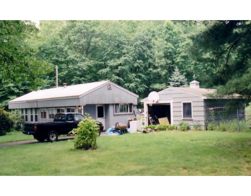 24 Middle Road Amesbury, MA 01913 - Photo 1 of 1 Gallery Image 1