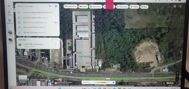 a picture of a bathroom