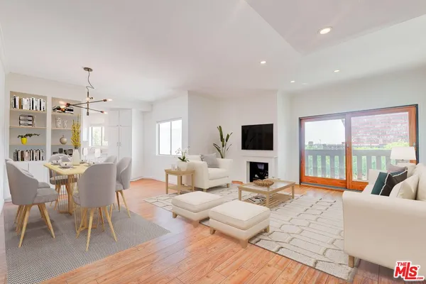 $5,100 | 832 Palm Avenue, Unit 305, West Hollywood, CA 90069