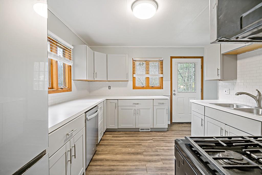 2290 Ferguson Road Allison Park, PA 15101 - Photo 7 of 25 Gallery Image 7
