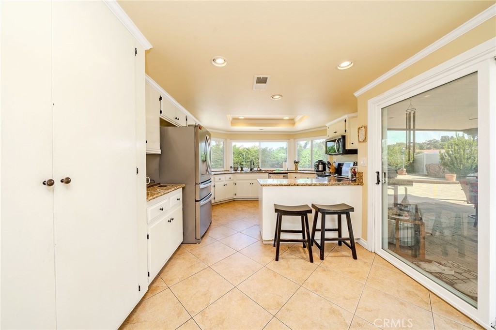 1901 Celeste Lane Fullerton, CA 92833 - Photo 11 of 51