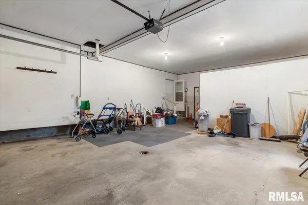 $110,000 | 496 South Miller Street, Waverly, IL 62692