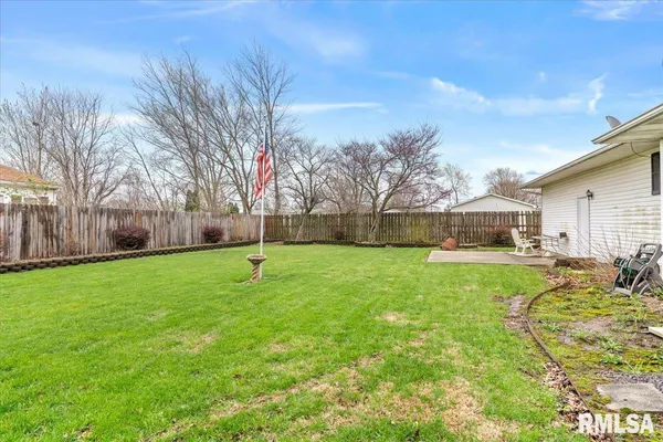 $110,000 | 496 South Miller Street, Waverly, IL 62692