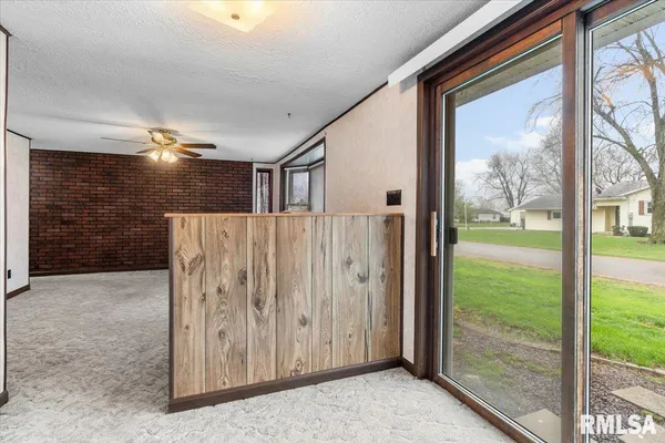 $110,000 | 496 South Miller Street, Waverly, IL 62692